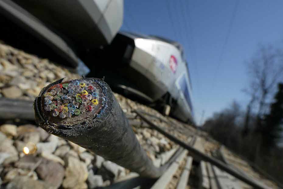 Face à l'explosion des vols de câbles, Infrabel a trouvé une solution mais…  la législation belge ne le permet pas 